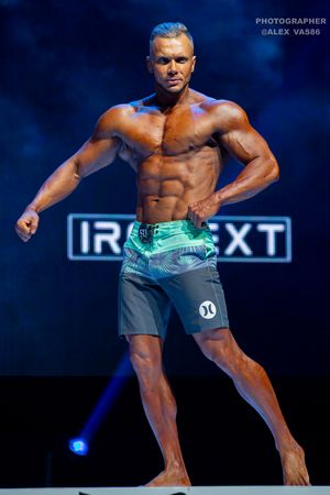 MEN'S PHYSIQUE +179